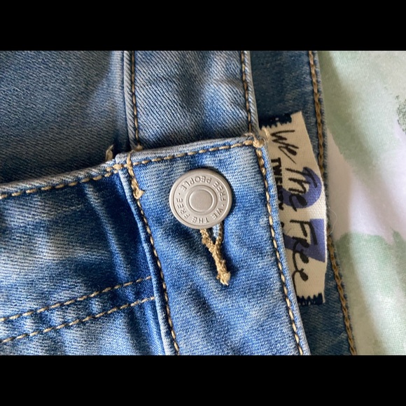Free people Float on Jeans NWT - Picture 4 of 6